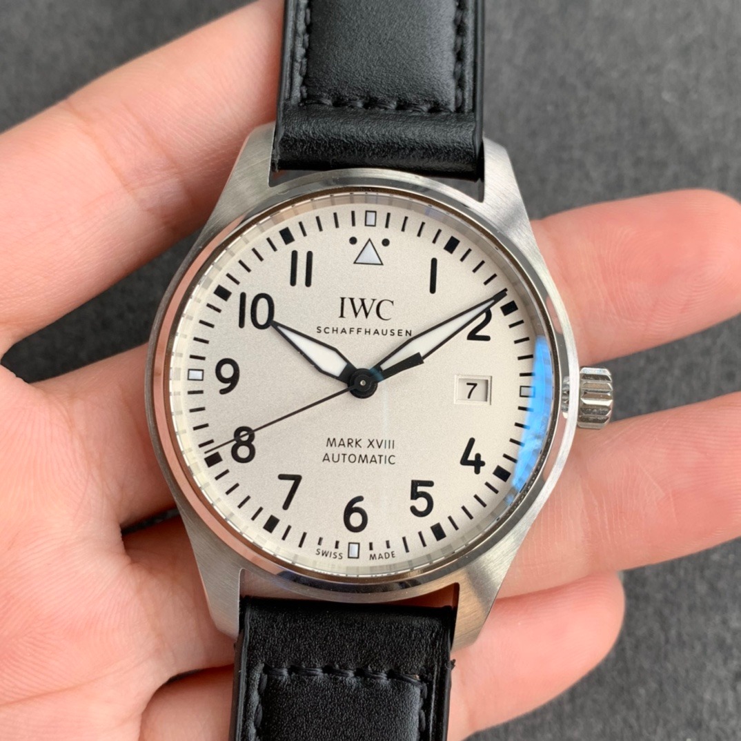 IWC Schaffhausen Pilot's Watch Mark XVIII IW327001