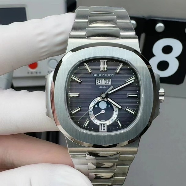 Patek Philippe Nautilus 5712 Moonphase Watch