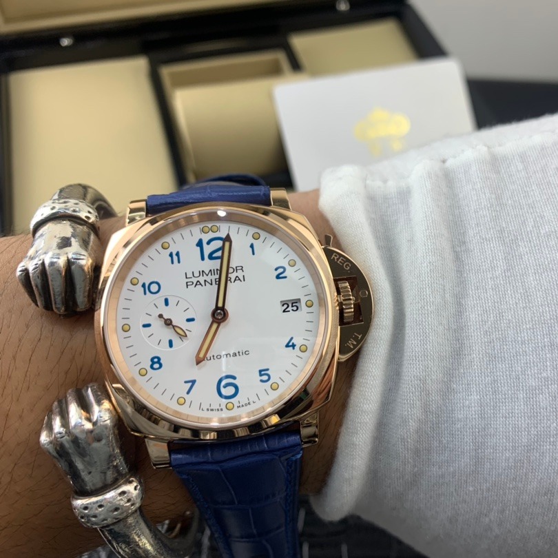Panerai Luminor Due White Dial Blue Hands Rose Gold PAM00756